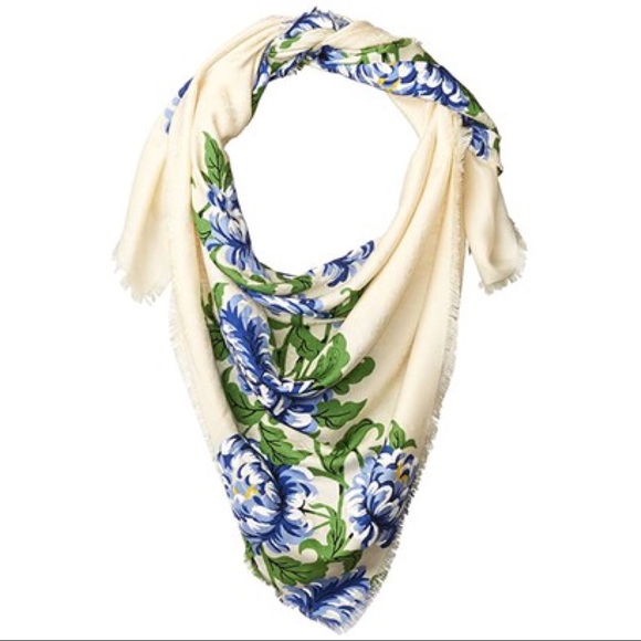 New Tory Burch Floral Cloud Logo Jacquard Traveler - Picture 2 of 4